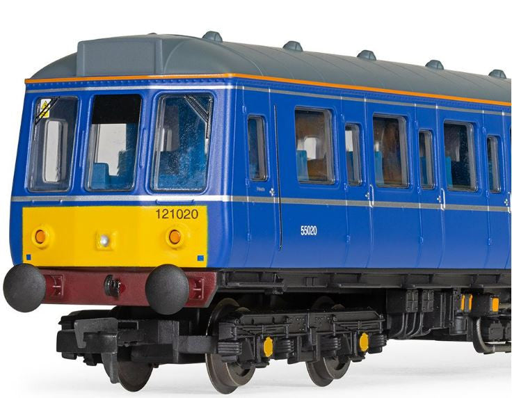 Hornby OO Gauge Railroad Plus Chiltern Railways, Class 121 'Bubble Car', Bo-Bo , 121020 - Era 9 R30193
