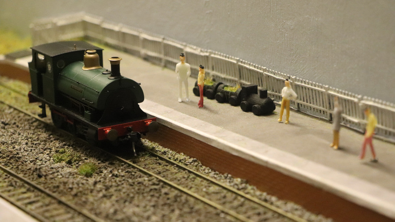 Railscenix 50 Piece Set of Figures OO/ HO Gauge 1/76 scale